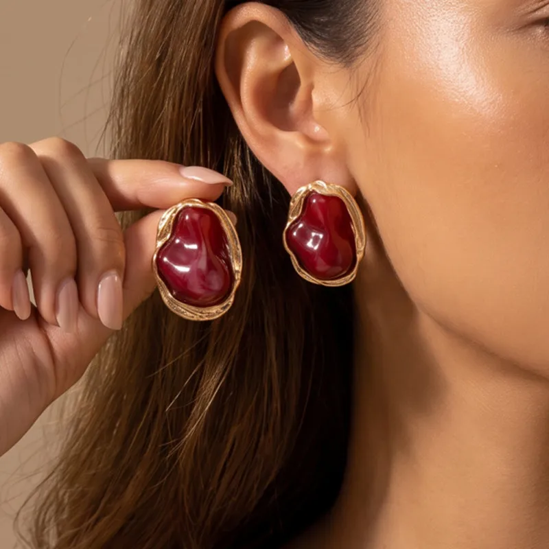 Vintage Irregular Baroque Pearl Stud Earrings for Women European American Style Personality Party Jewelry Gifts