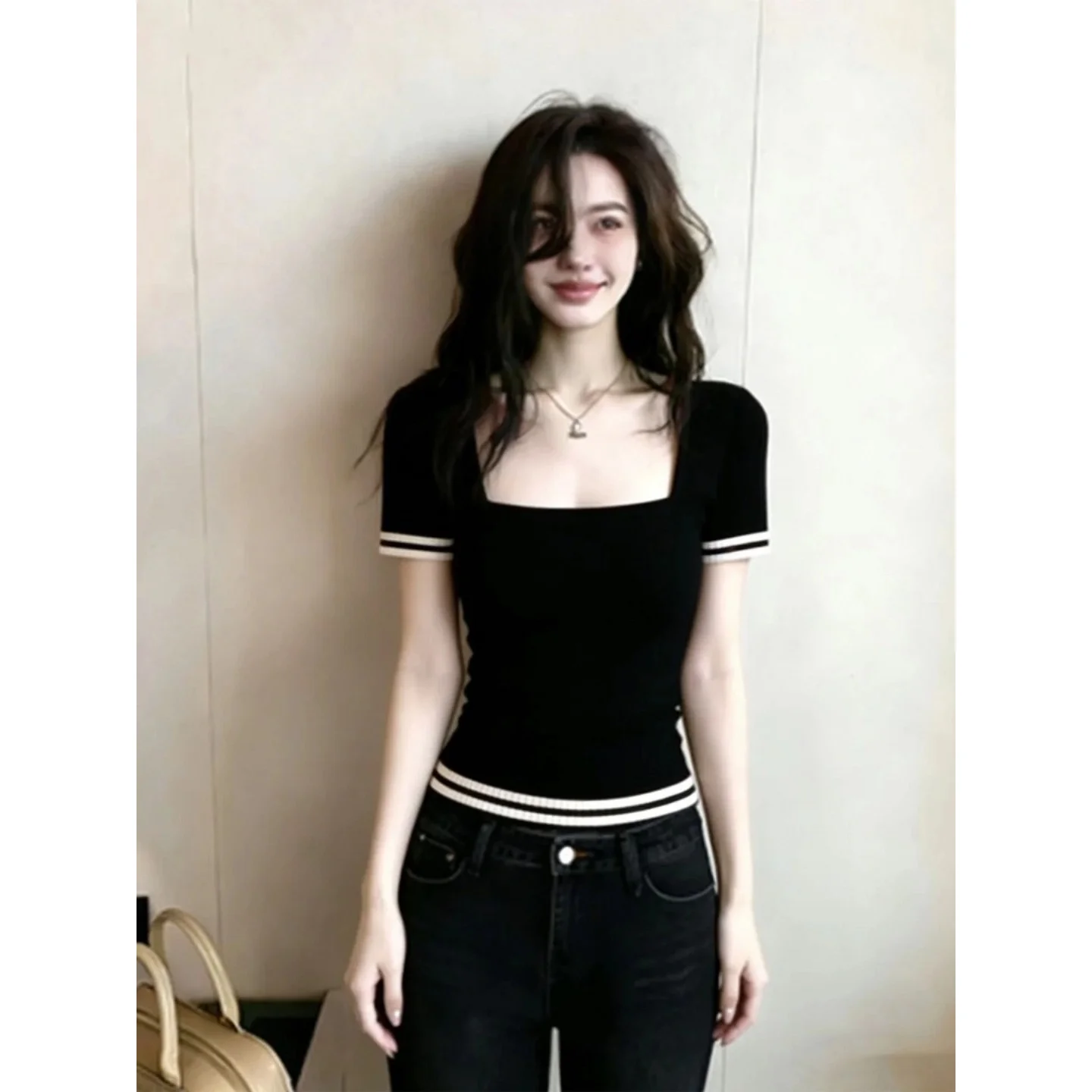 

Unique Stylish Square Collar Short Sleeve T-Shirt for Women Retro Fashionable Top Unique Small Shirt Elegant Women's Shirt