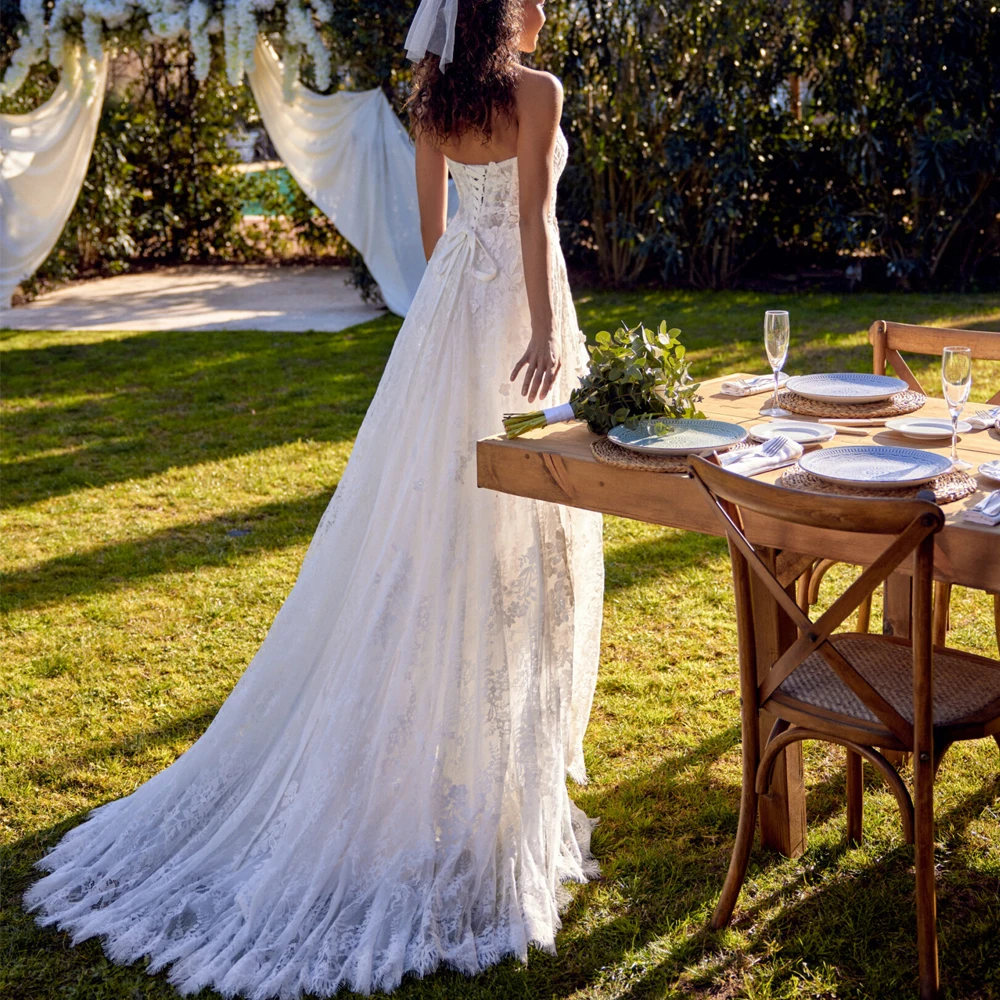 ชุดแต่งงานลูกไม้แบบคอร์เซ็ทสั่งตัดได้ ทรงเอไลน์ สายเดี่ยว สำหรับฤดูร้อน ชุดเจ้าสาวแบบผูกเชือก ชายกระโปรงยาวลากพื้น