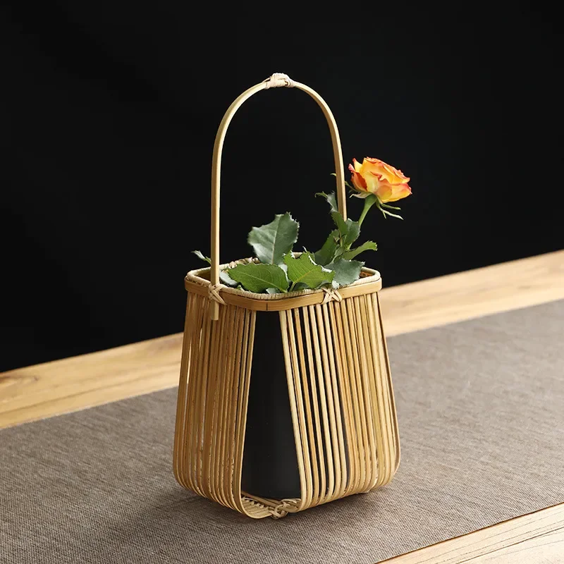 Handmade Bamboo Flower Weaving Device Retro Japanese Style Hydroponic Vase Small Basket for Tea Room Club Home Decor Ornament