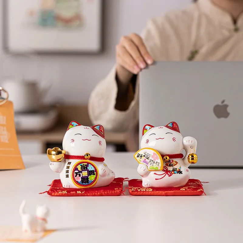 4-Inch Ceramic Maneki-Neko (Lucky Cat) Coin Bank Japanese-style Cartoon Cat Porcelain Small Ornaments Store Opening Decorations
