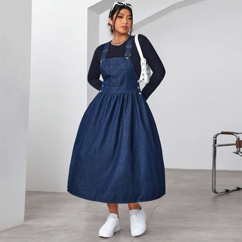 

Summer plus Size Women's Denim Skirt with Shoulder Strap Swing A-Line Silhouette Slimming Effect Casual Maxi Skirt