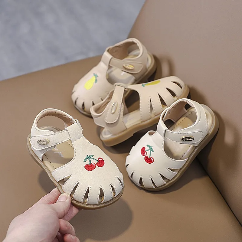 Summer Baby Girls Sandals Embroidered Cherry Children Princess Shoes Kids Barefoot Beach Sandals Soft Sole Non-slip Infant Shoes