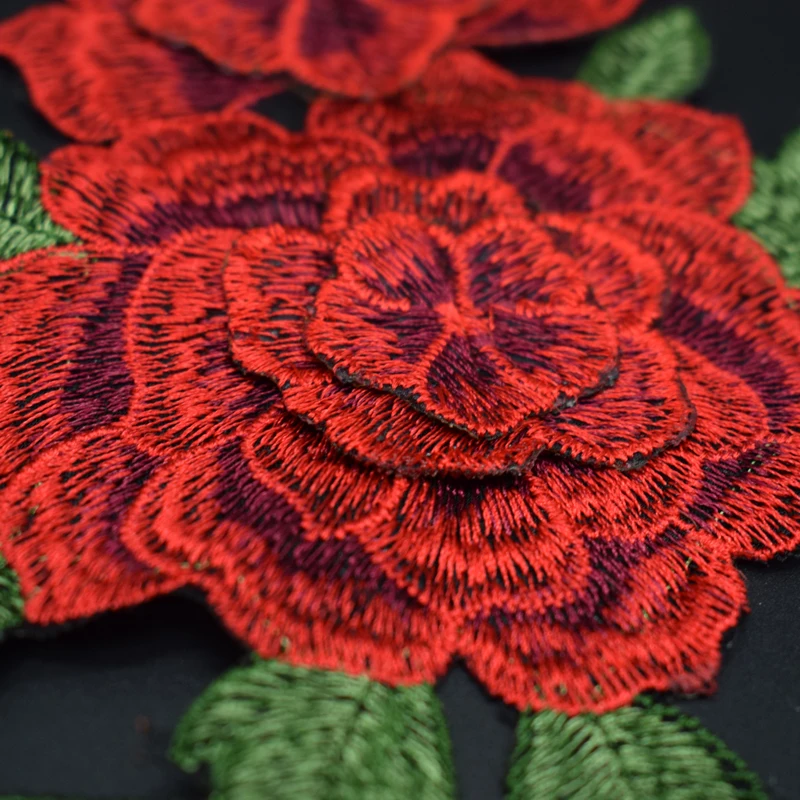 1 Pair Red Embroidery Rose Flower Sew On Patch Dress Hat Bag Jeans Applique Crafts Clothing Accessories 23*12CM