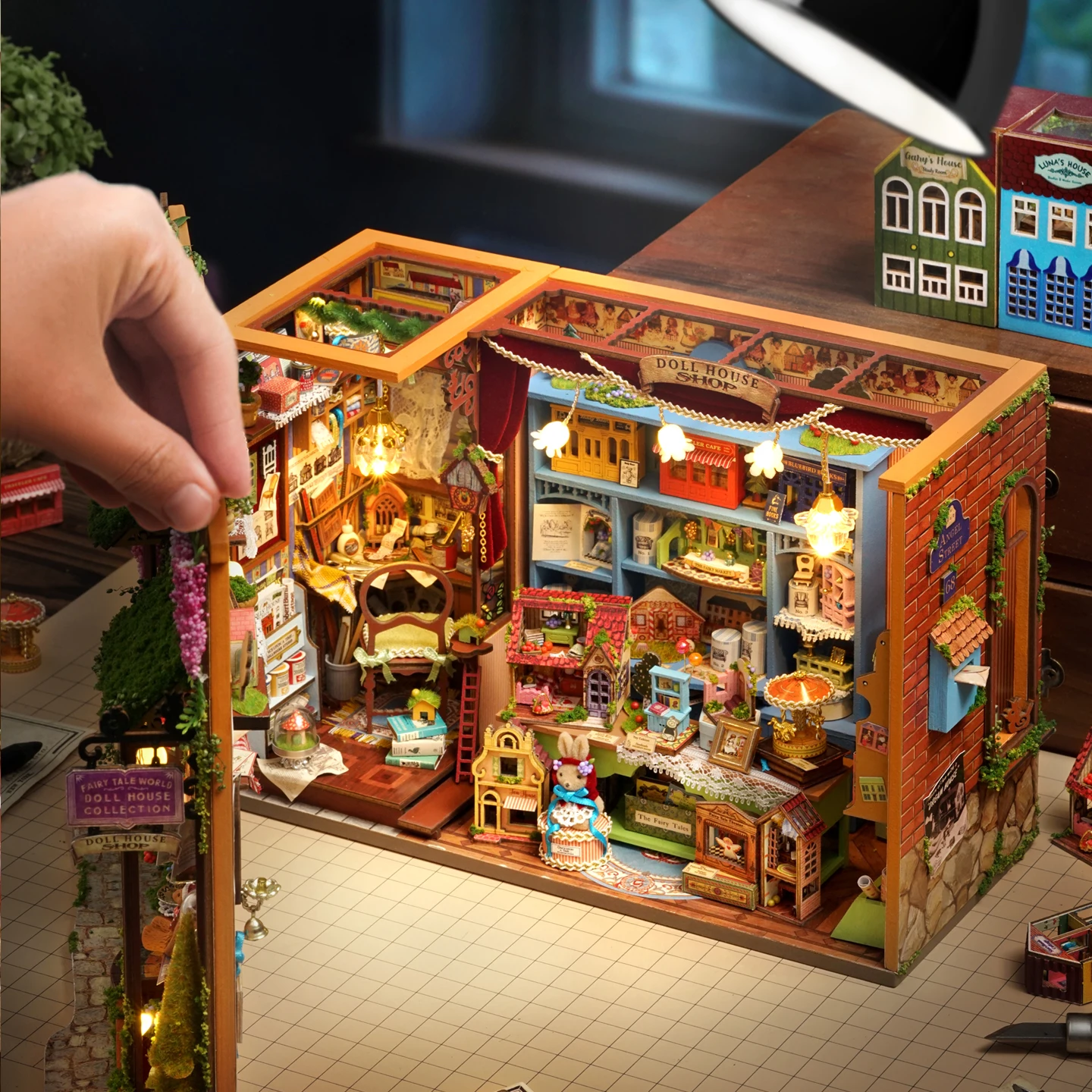 Fairy Tale Kingdom Curiosity House - 3D Wooden DIY Puzzle Model for Home Decor & Creative Gift