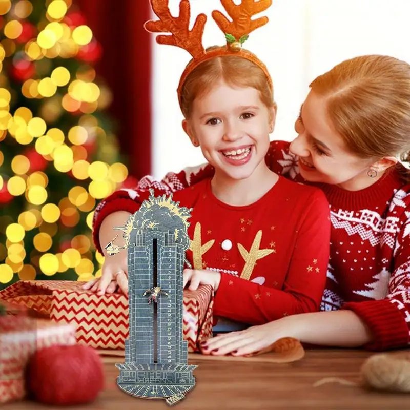 24-дневный обратный отсчет Hans Gruber Falling Dauntless Man Адвент-календарь Деревянный фестиваль Рождественский декор Рождественский штамп Жесткий адвент-календарь