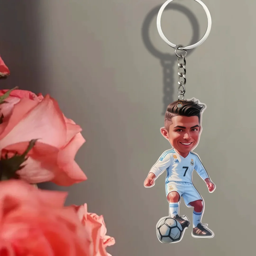 C Ronaldo Soccer Star Keychain,2D Flat Acrylic Pendant,Football Sports Ornament,Hanging Decoration for Bags/Festive/Party/Gift