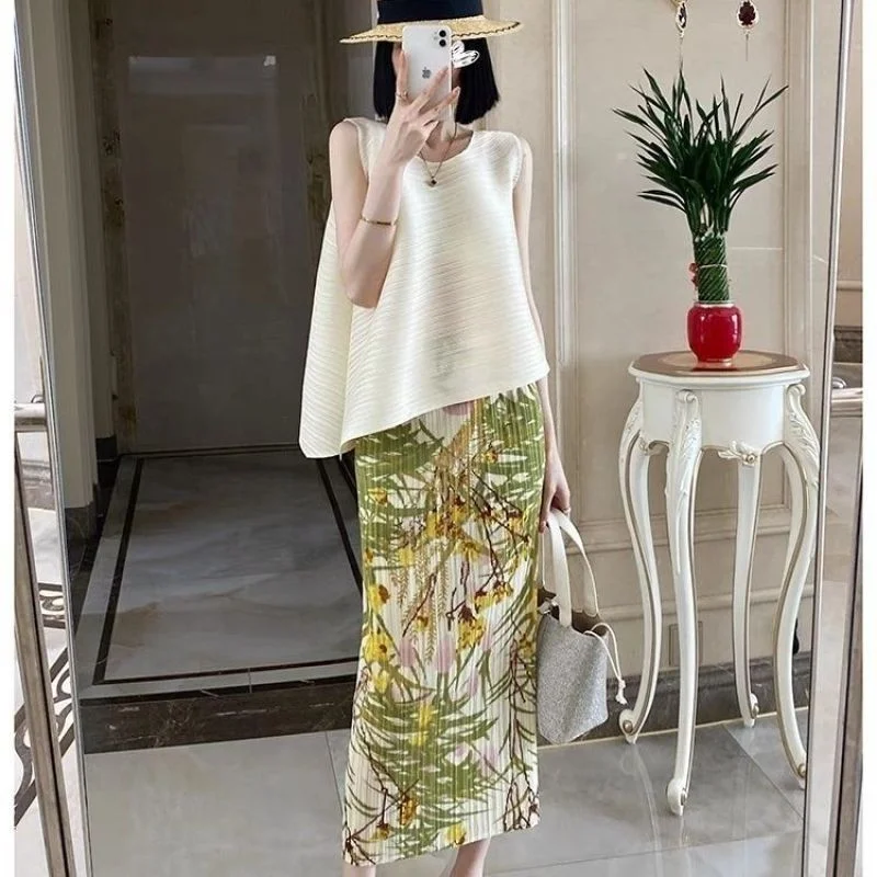

Women's plus Size Spring Summer Print Skirt Pleated A-Line Midi Skirts Fashionable plus Size Clothing Spring Summer Fashion