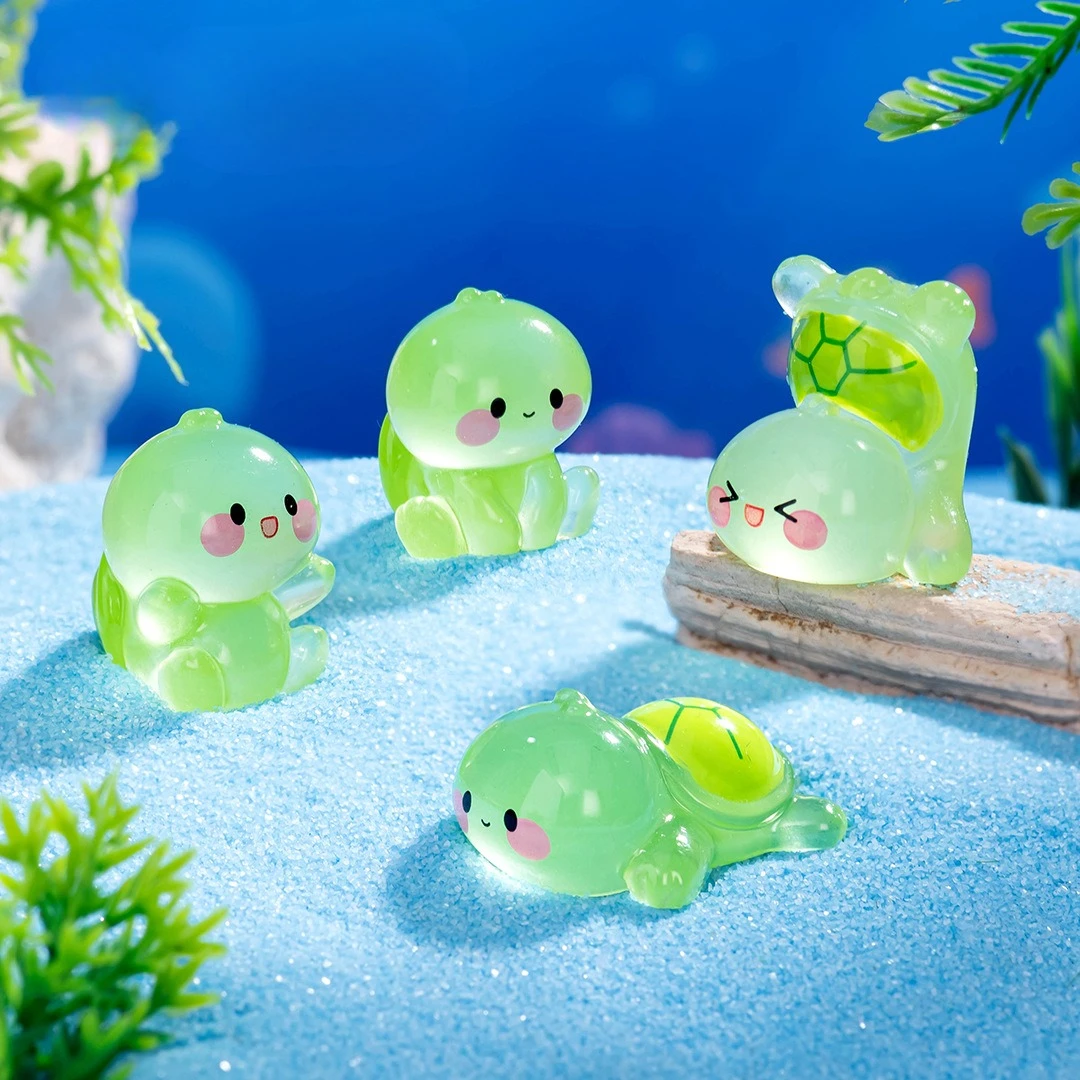 4-24pcs Miniature Resin Sea Turtle Figurines,Luminous Mini Resin Tortoise Figures Cute Green Tiny Toys Glow in The Dark Ornament