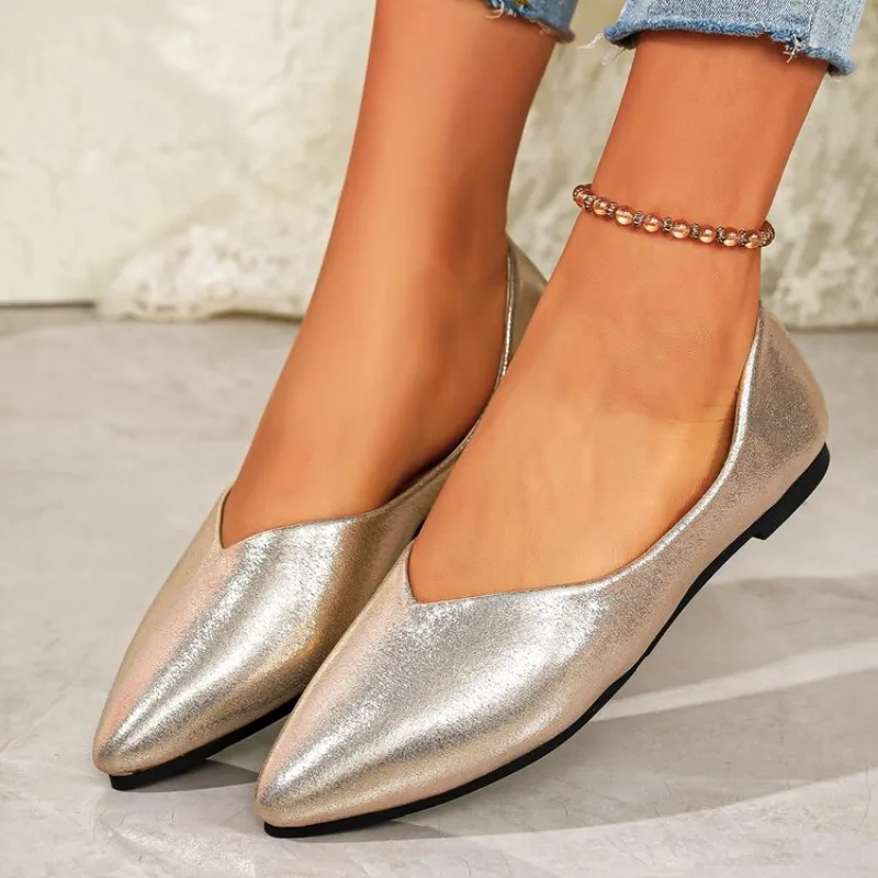 Women's Flats Pointed Toe Slip-On Textured Finish V-Cut Vamp Elegant Daily Footwear for Office Party and Versatile Styling 2026
