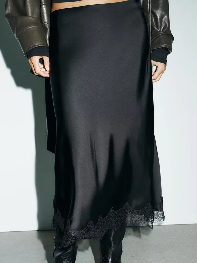 2025年秋新作 レディース おしゃれなレーストリム シルクサテン ミディスカート ハイウエスト カジュアル サイドスリット Hラインスカート