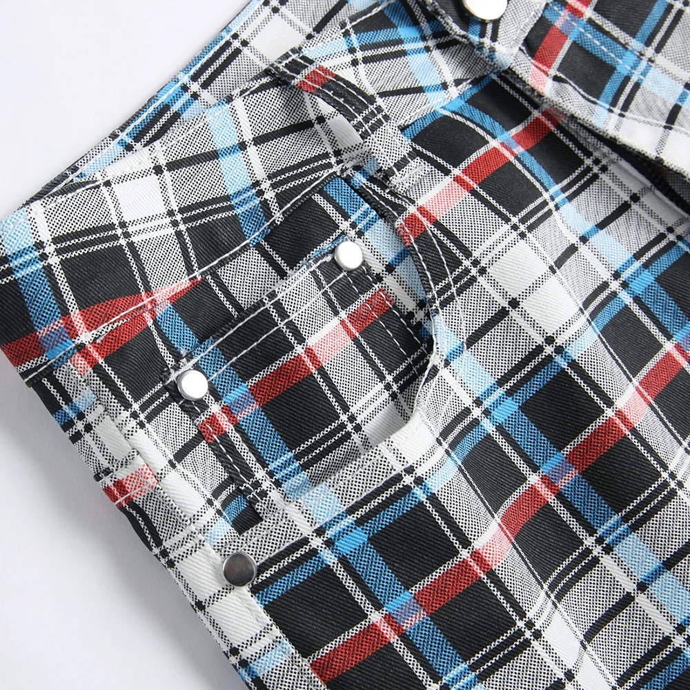 Pantalones cortos con estampado Digital a cuadros para hombre, Vaqueros ajustados a la moda, elásticos de tartán, Verano