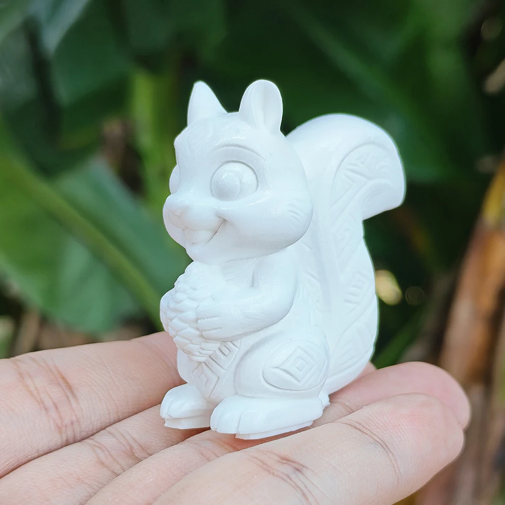 1.8 Inch Little Squirrel Sculpture Modern Style, Natural Style Suitable for Study Room, Housewarming Gift, Men's Gift, Desktop Decoration, Christmas Gift, Halloween Decoration, Holiday Decoration, Office Decoration