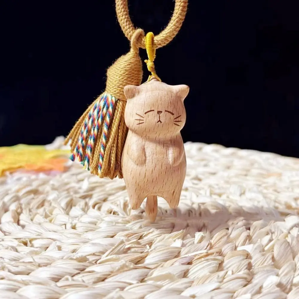 نسج حبل خشبي منحوتة القط المفاتيح الكرتون الحيوان حقيبة معلقة الخشب كيتي الدمى قلادة الخرز Kawaii منحوتة القط كيرينغ