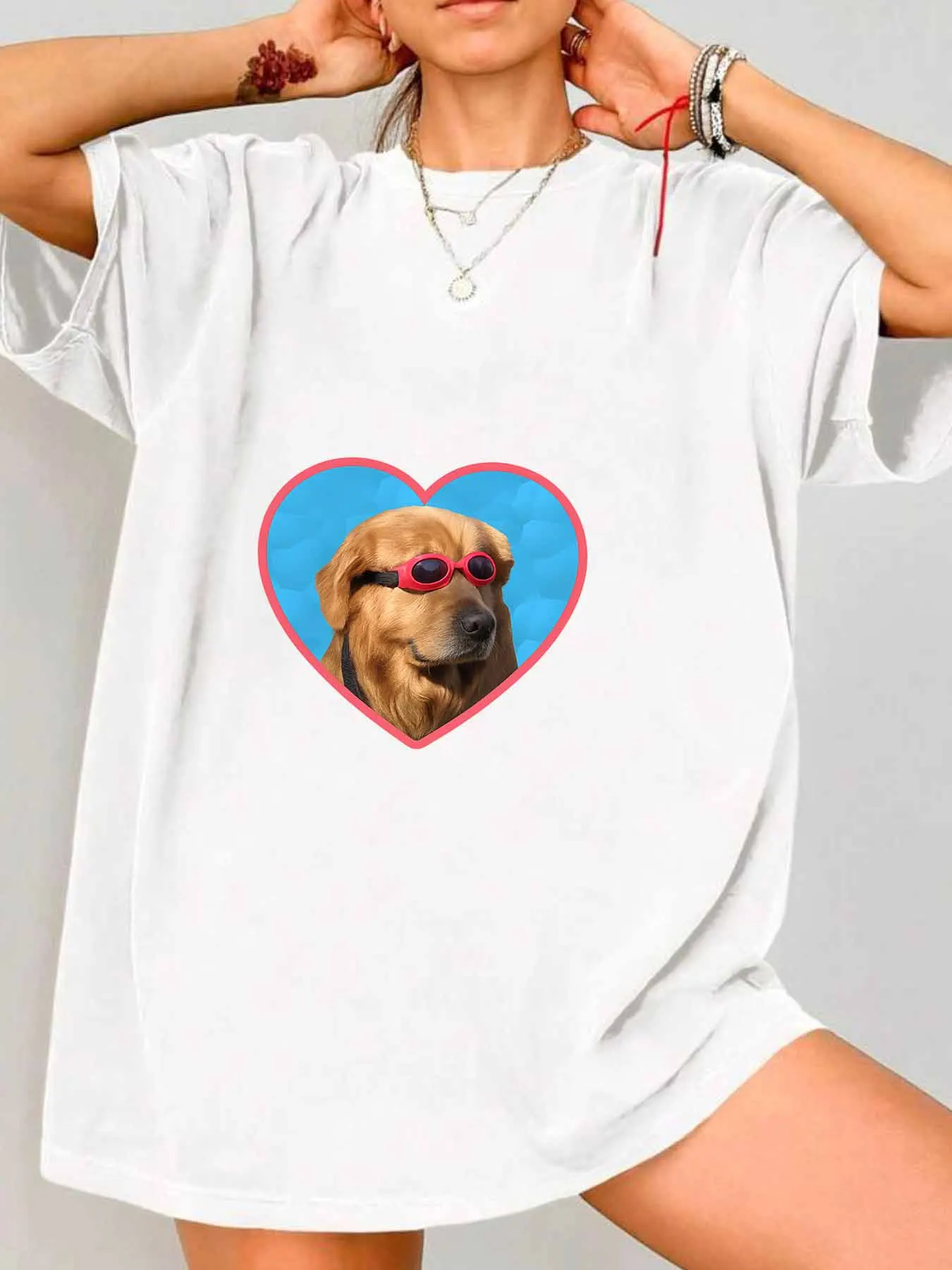 

【10110293】Женская футболка больших размеров с круглым вырезом и мультяшным узором, эластичная футболка с короткими рукавами и трендовым принтом