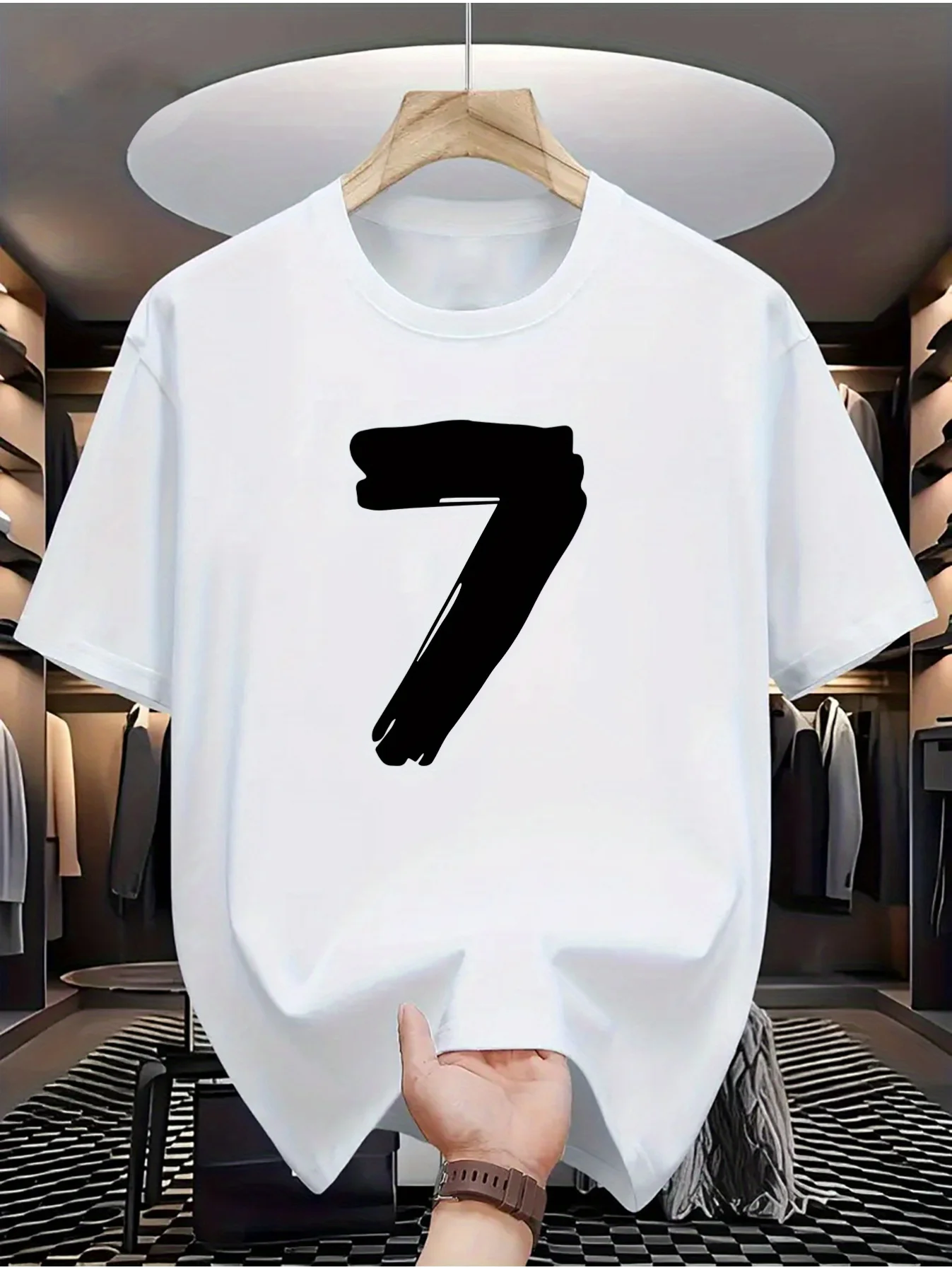 

Мужская футболка Bold '7' с графическим принтом — черная с белым геометрическим дизайном, дышащая