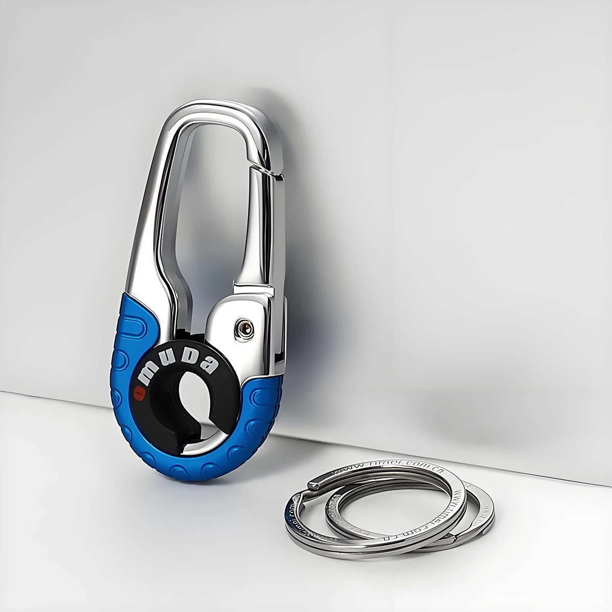 OMUDA Heavy Duty Metal Keyring Car Keychain with Rustproof Steel Buckle for Camping Outdoor Secure Auto Keys Holder Accessories