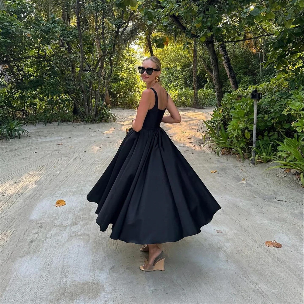 20080 # Vestido de novia de corte en A con tirantes finos negros personalizado para mujer elegante vestido de novia con corsé en la espalda con