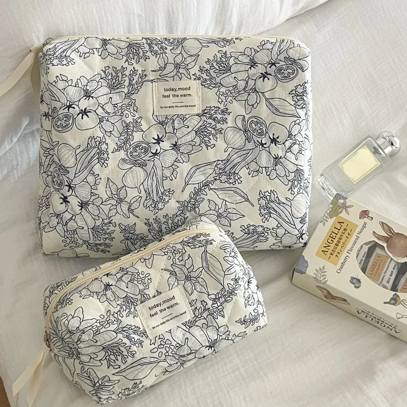 Women\'s Zipper Cosmetic Bag Organizer Flower Quilting Cotton Makeup Bag Female Cloth Handbag Portable Toiletry Case Girls Travel