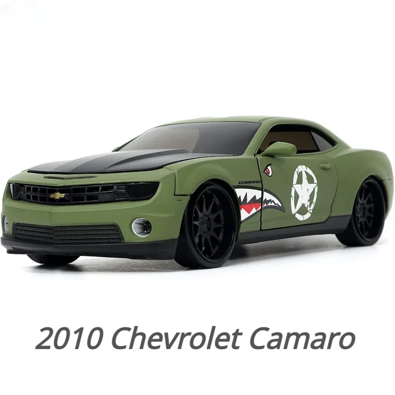 Jada 1:24 2010 Chevr Camaro American muscle car High Simulation Diecast Metal Alloy Model Car for Children Gift Collection