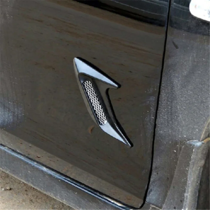 2 Stück ABS-Kunststoff Auto-Seitenluftauslass, Kotflügel-Lufteinlassverkleidung, Auto-Modifikationszubehör, Shark Cheek Lufteinlassverkleidung, Fake-Motorhaubenlüftung – Detail 5