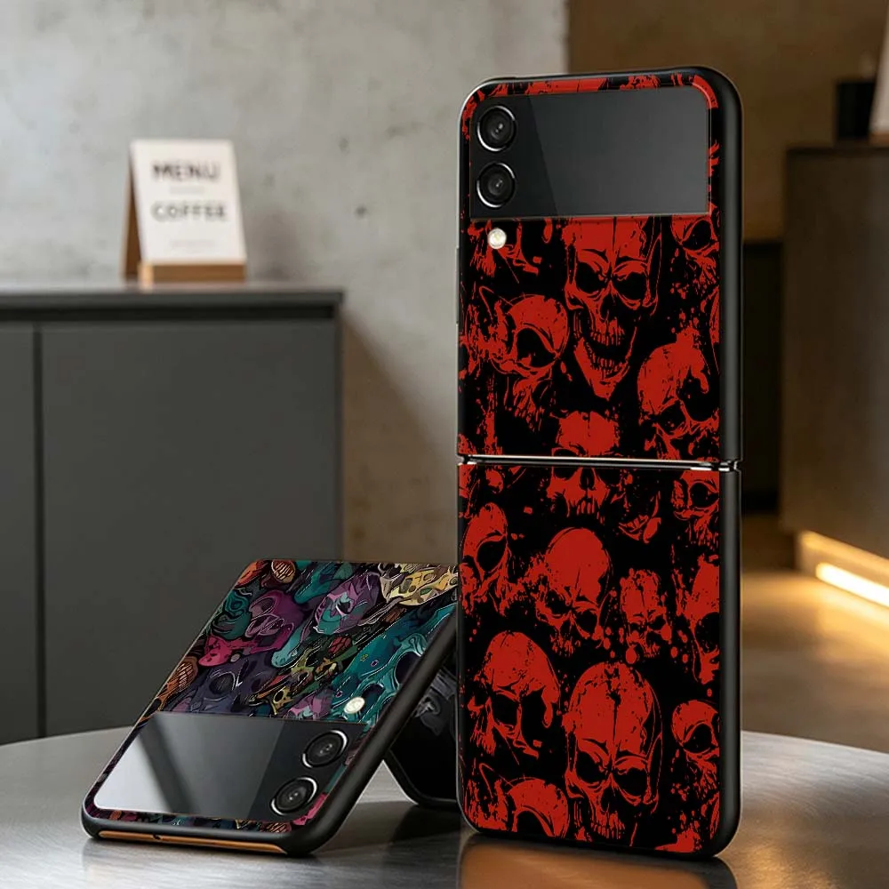 Horrible Black Skull Pattern PC Foldable Hard Phone Case For Samsung Galaxy Z Flip 3 4 5 6 7 8 5G Non-slip Shockproof Black