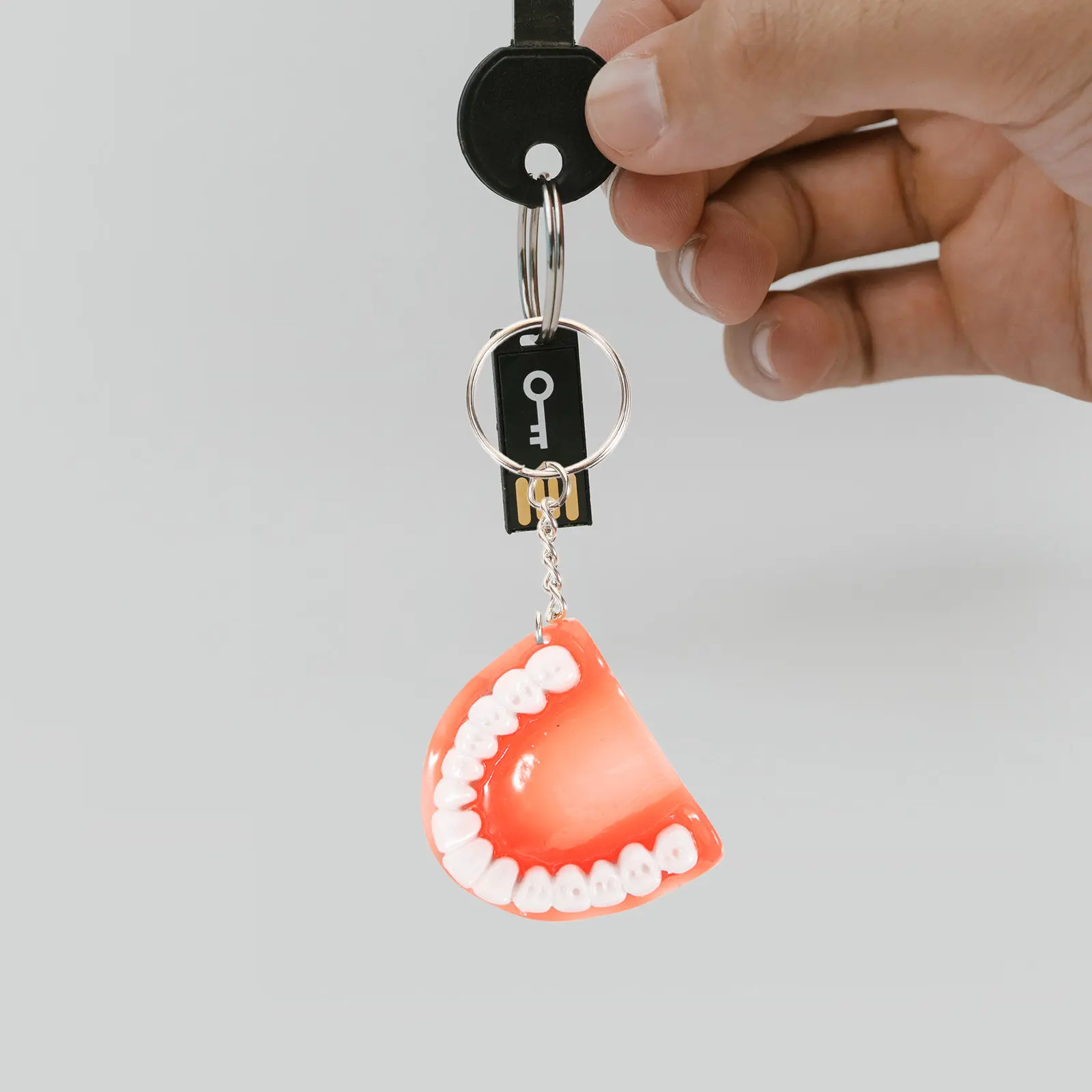 5Pcs False Tooth Key Ring Durable Creative Keychain Pendant Bag Car Decoration Funny Gift Accessory False Tooth Key Ring