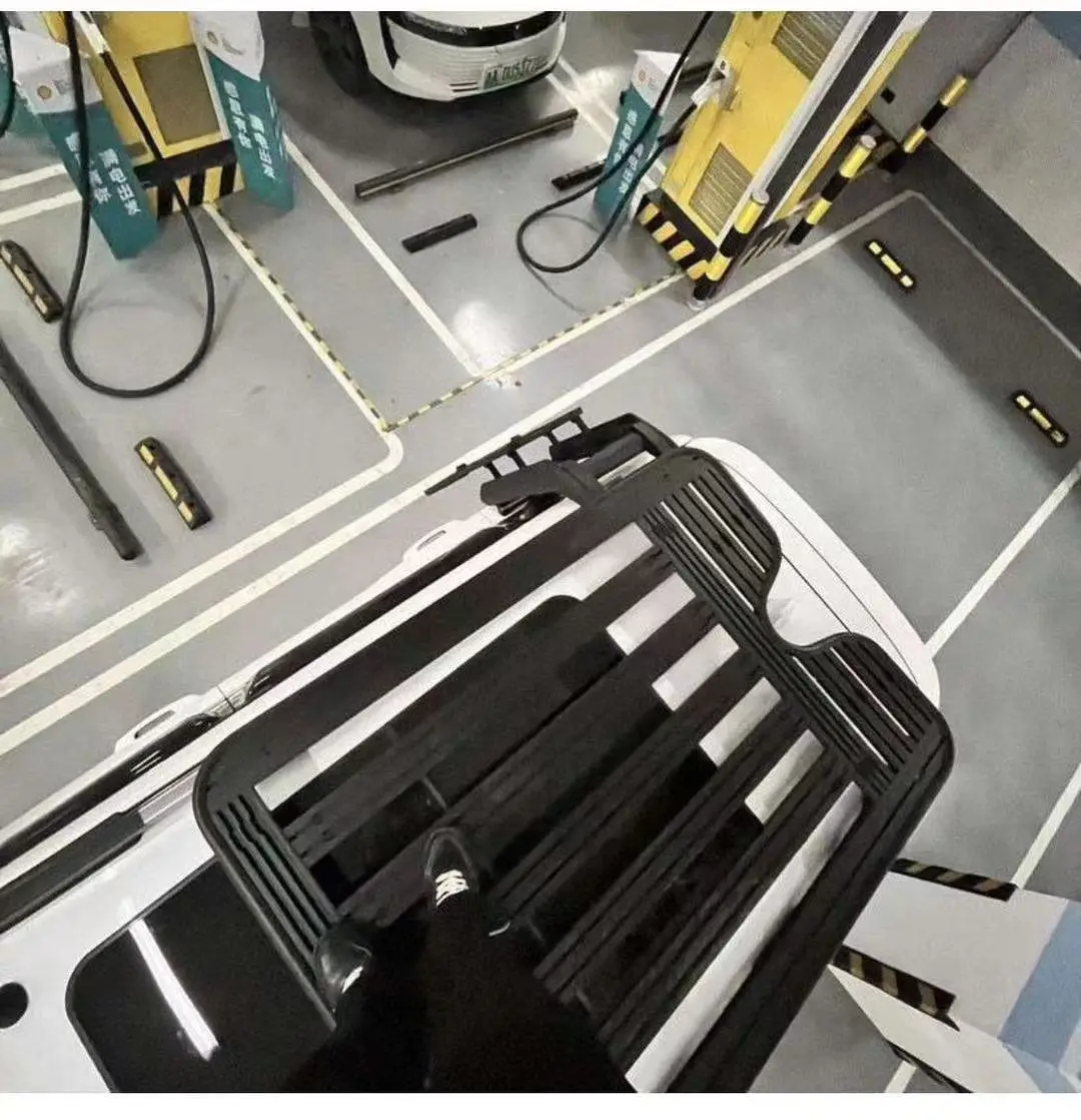 2022 2023 Platform Roof 1st Generation Steel Roof Luggage Rack Off-Road Luggage Rack Auto Parts Roof Rack Solid