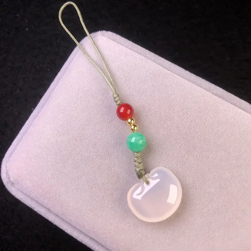 

Hand-woven agate Ruyi small lift, natural white chalcedony double-sided safety lock pendant, luggage hanging