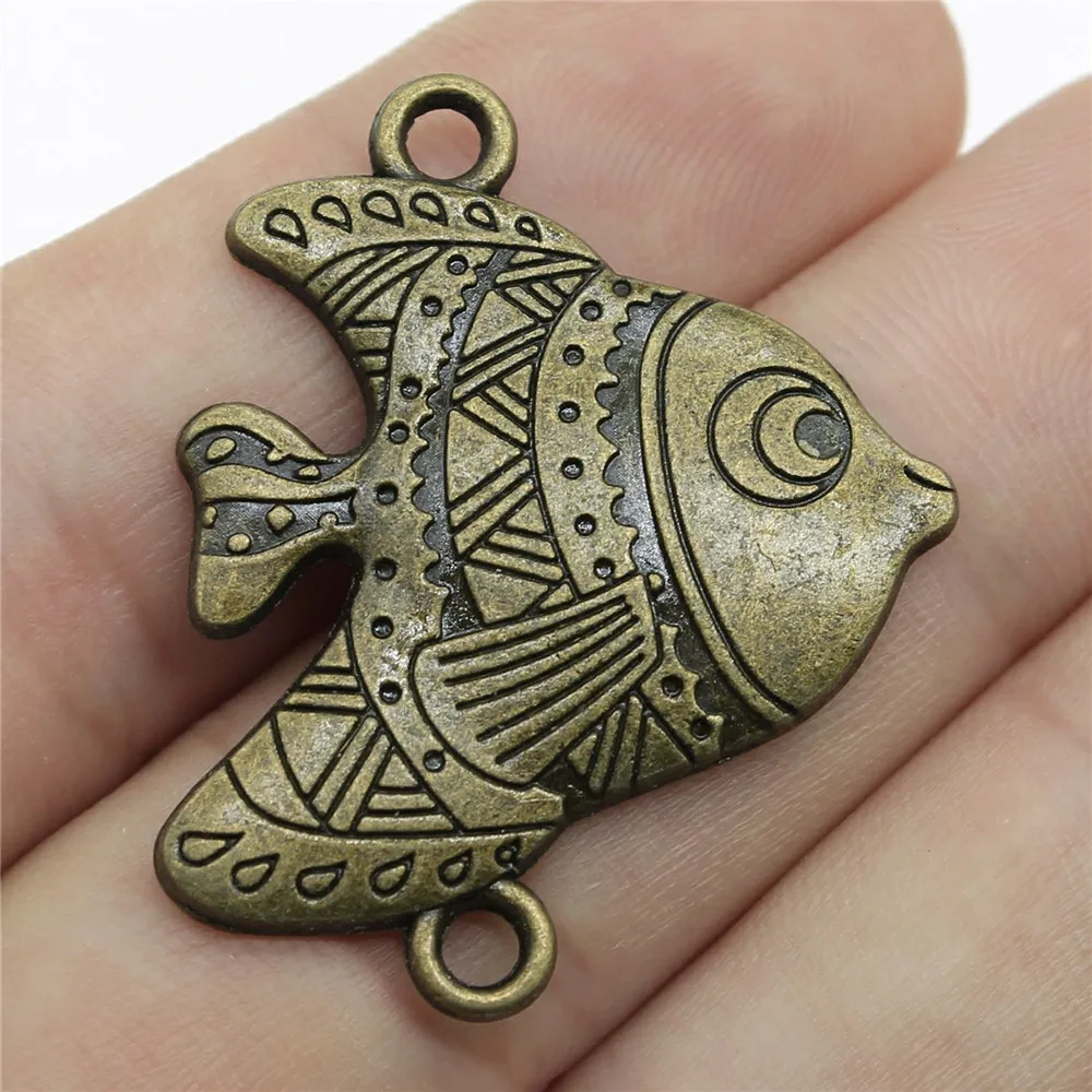 WYSIWYG 2pcs 37x30mm Vintage Tropical Fish Connector Pendants Antique Bronze Color Tropical Fish Pendants Charm Tropical Fish