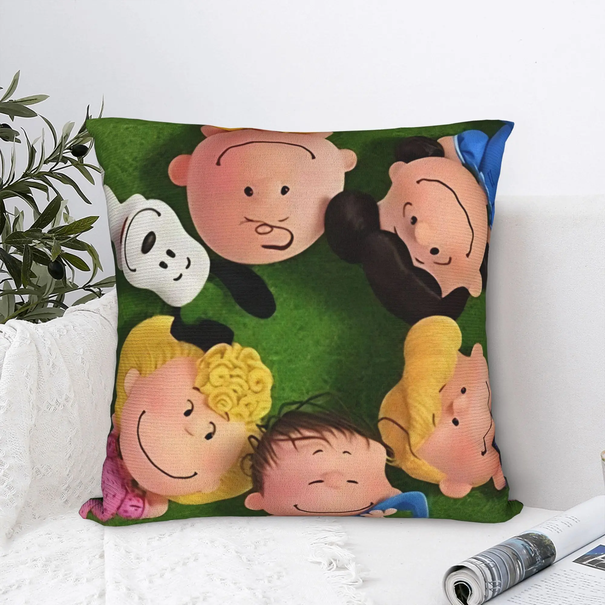 S-Snoopys Movie Pillowcase Polyester Cushion Cover Decorative Friends Cartoon Pillow Case Cover Sofa Zippered 40X40cm