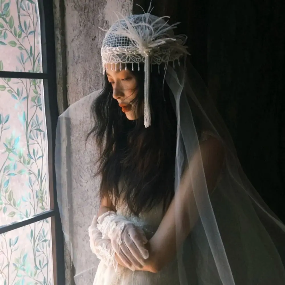 New Design with Feather Tassel Wedding Veil French Style Retro Bridal Lace Bow Ribbon Headband Ivory Wedding Headband