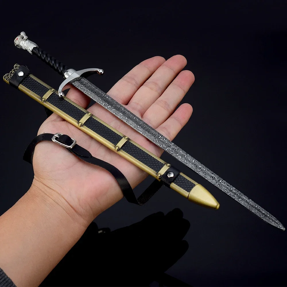 Arma cavaliere medievale spada Longclaw film periferiche 30cm metallo Melee modello di arma spada Samurai con cinghie regali giocattoli ragazzi