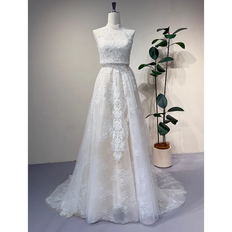 

A new style of strapless chiffon lace tailing welcome and exit elegant dress