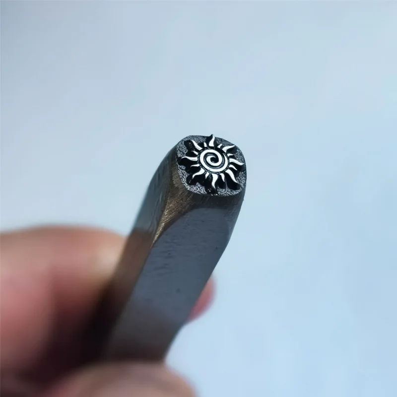 Professionelles Metallprägewerkzeug-Set Stahlstempel für Schmuckherstellung Gold Silber Gravur DIY Bastelset Geschenk – Detail 11