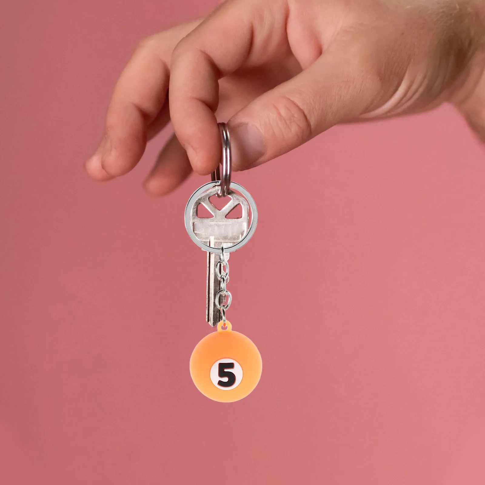 

Набор из 5 изысканных брелоков в виде шаров для бильярда, универсальные спортивные брелоки для ключей, зажигалок, ключей от машины, сумок и кошельков