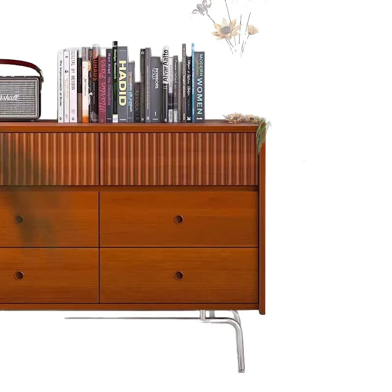 خزانة من الخشب الصلب بتصميم عتيق من الشمال، وخزانة جانبية للتخزين في غرفة المعيشة، وغرفة النوم، وتخزين شقة صغيرة بجانب السرير مع أدراج