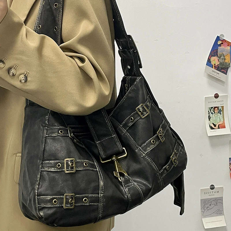 High-capacity Punk Belt Zipper Shoulder Bags Vintage Y2k Aesthetic Luxury Ins Handbags Women Wide Strap Streetwear Underarm Bag