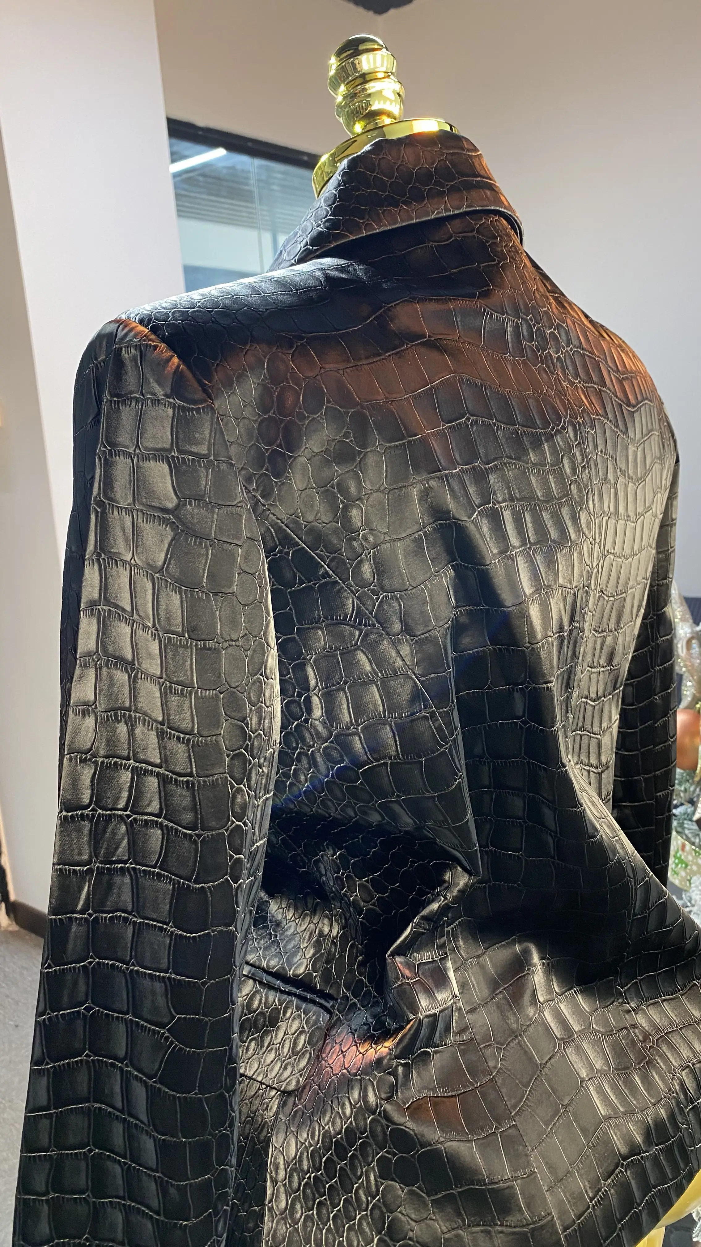 Luxury PU Women's Suit Jacket Style Double-Breasted Animal Crocodile Print Black Street Jacket-GZXX208