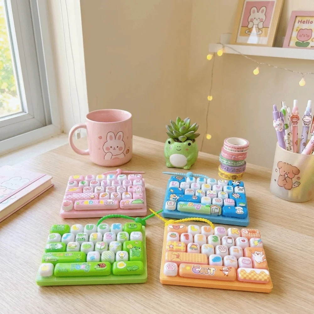 26 Key 26 Key Keyboard Keychain Cute Bag Hanging Ornament Mini Keyboard Pendant Cartoon Plastic Button Fidget