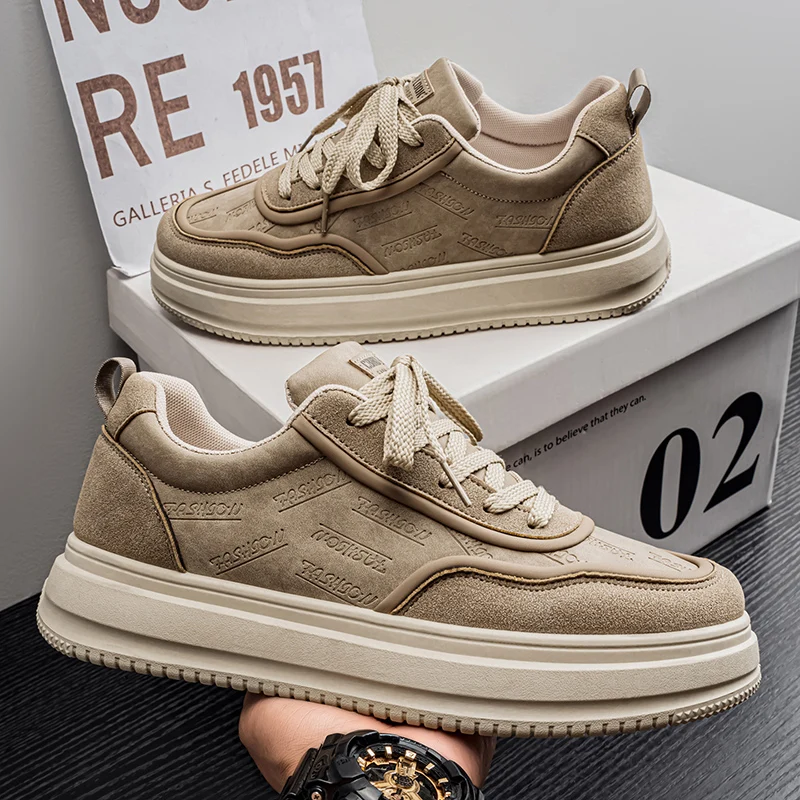 รองเท้าลำลองผู้ชาย ทนทานต่อการสึกหรอ เพิ่มความสูง กันลื่น ทันสมัย เข้าได้กับทุกชุด รองเท้ากีฬาฤดูร้อน