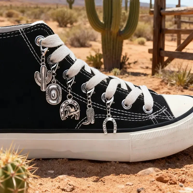 10-teiliges Charms-Set mit Karabinerverschluss im westlichen Stil – Kaktus-, Hufeisen-, Cowboyhut-, Westernstiefel- und Pferdeschuh-Schnallenklammern für Heimwerker