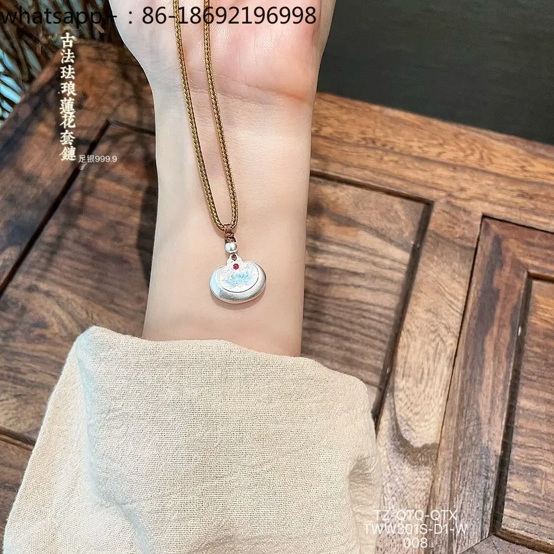 [Fuchu] Foot Silver 999.9 Niche Versatile Lotus Silver Tuo Tuo Pendant Sterling Silver Necklace