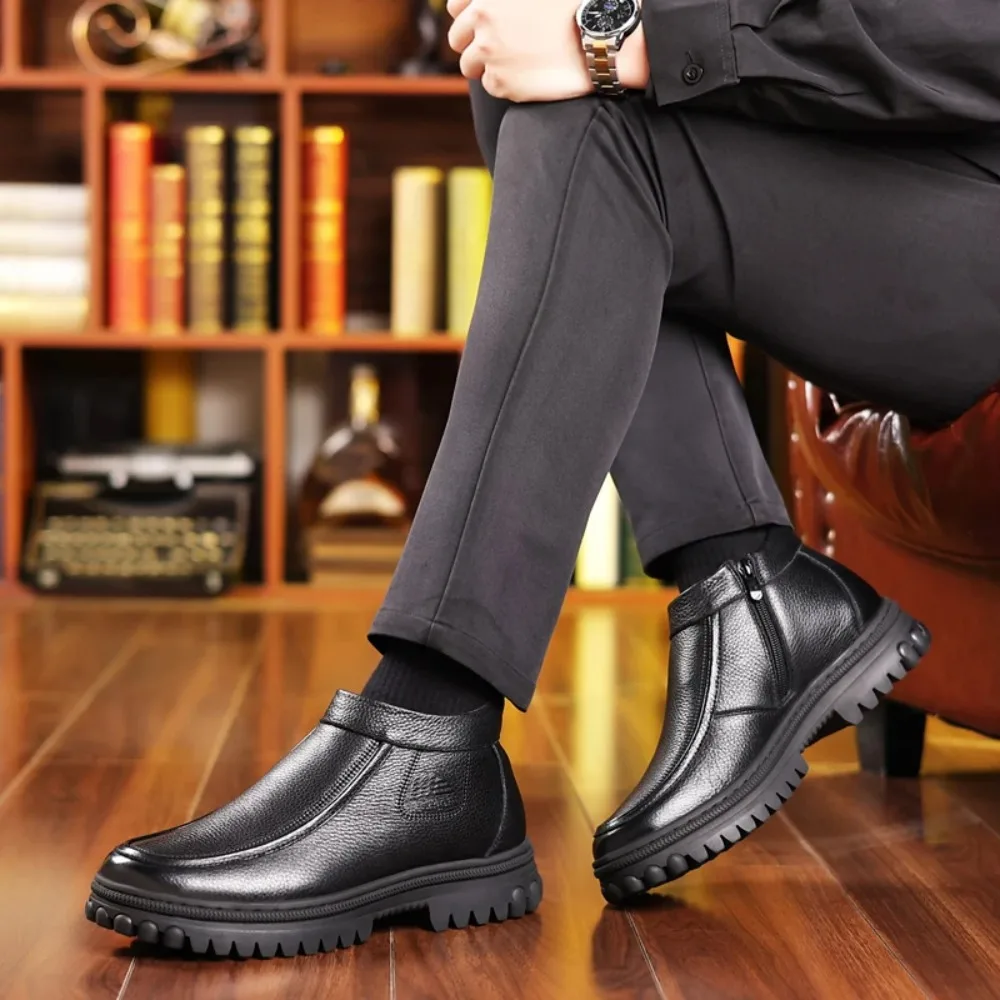 

2025 Italian Leather Shoes For Man Genuine Oxford Outdoor Black Jogging Seakers High Quality Designer Office Dress