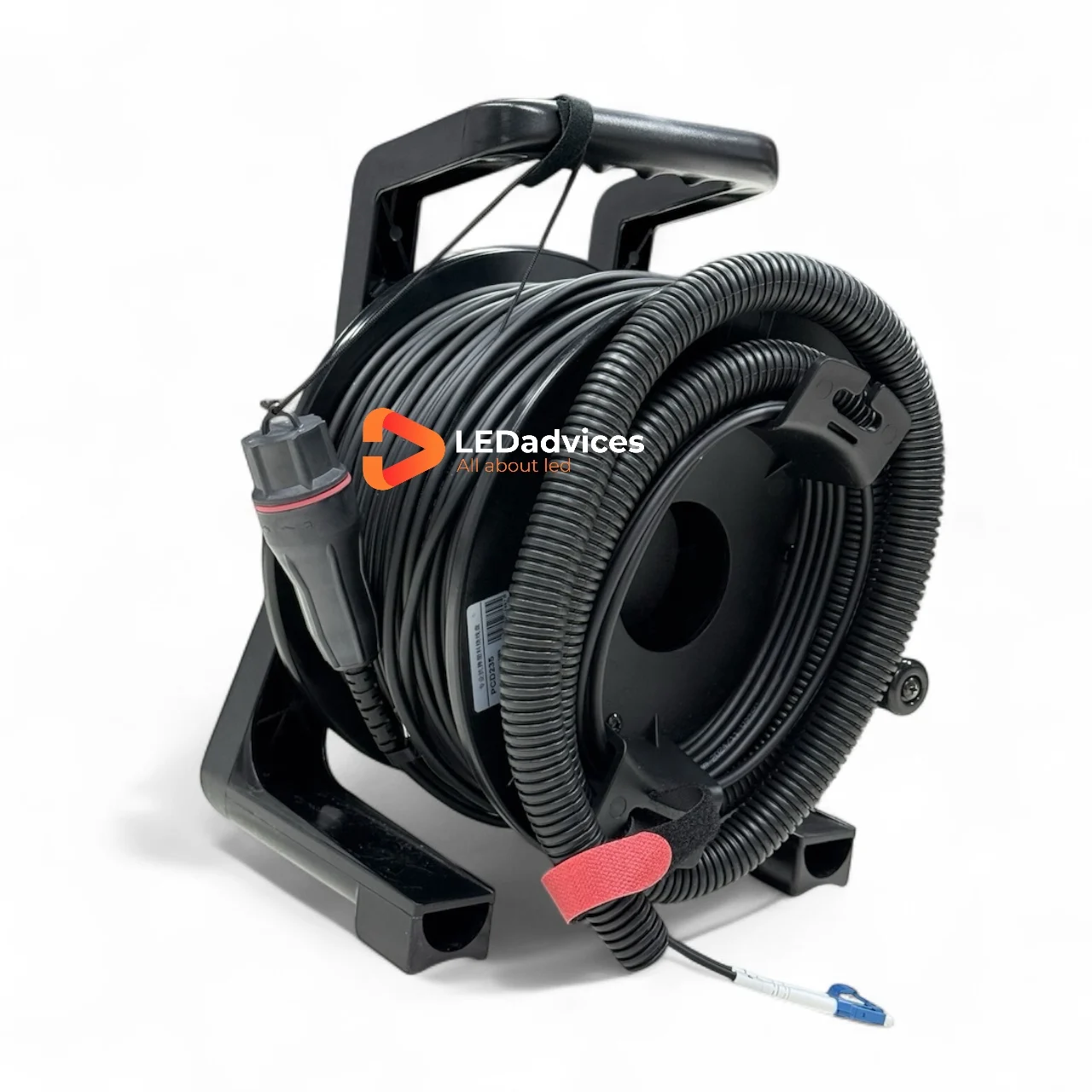 100 متر LC دوبلكس مدرعة الألياف البصرية كابل التصحيح مقاوم للماء IP68 قذيفة سترة من البولي يوريثان PCD235 بكرة لشاشة LED المرحلة AV تأجير الحدث