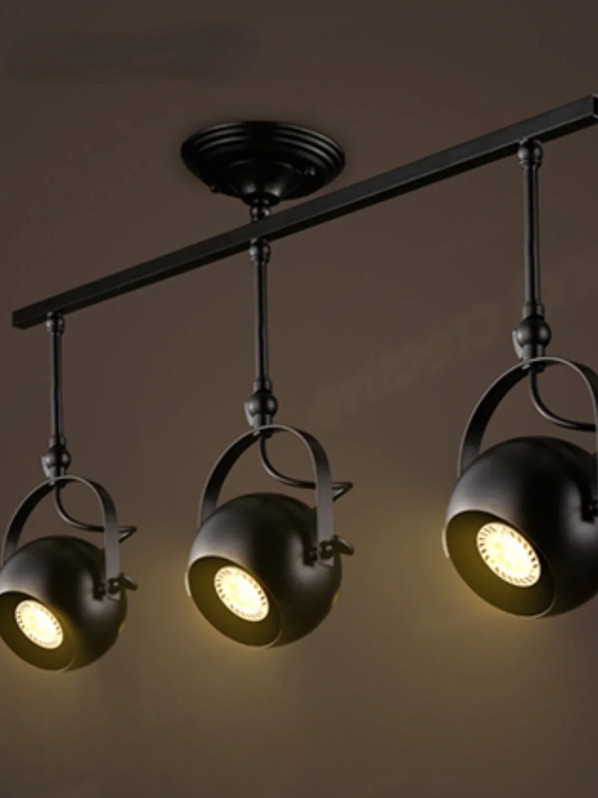 

Retro Track Light American Living Room Restaurant Bar Special Decoration Ceiling Luminaire Surface Mounted Luminaire