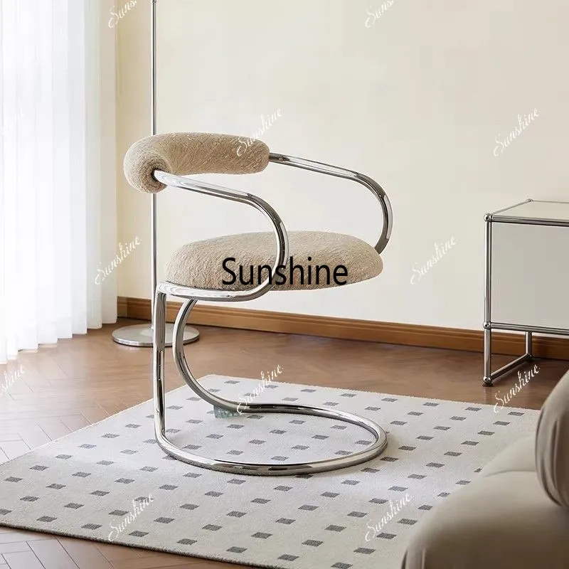 Medieval Bauhaus Designer Dining Chair Nordic Creative Snake Chair Home Restaurant Leisure Backrest Armchair
