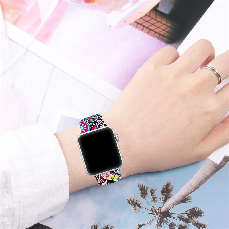 Ремешок с принтом для Apple Watch, ремешки 44 мм, 41 мм, 45 мм, 42-40 мм, 46 мм, силиконовый спортивный корреа iWatch серии 10 9 8 7 6 5 Se Ultra 2 49 мм