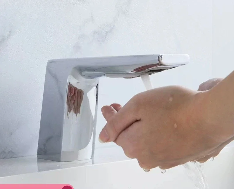 Bathroom Accessories Wall Mounted Single Cooling Automatic Sensing Faucet