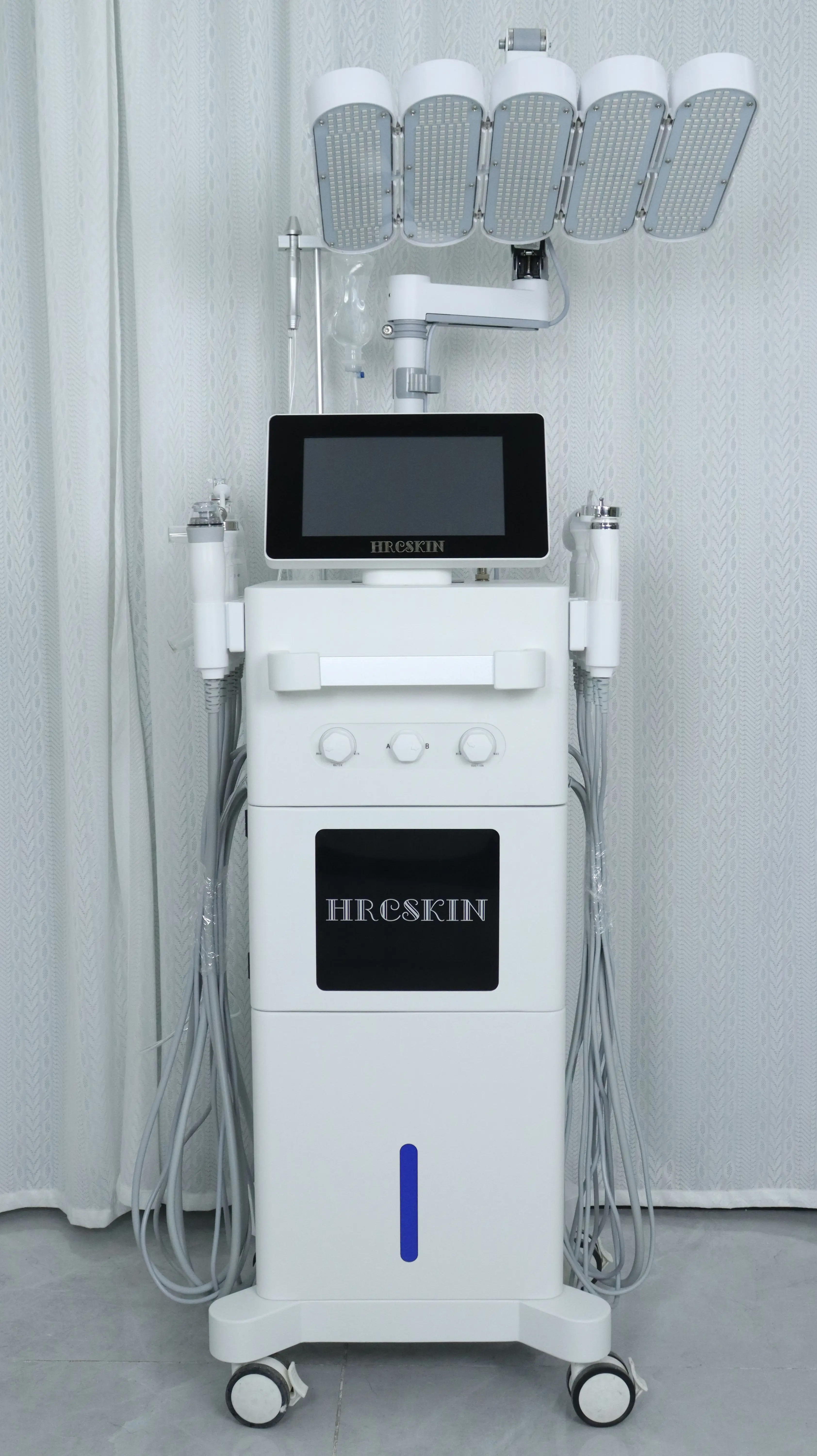 New Suction Handle 14 in 1 Hydra Beauty Facial Machine with 360 Vortex Rotation Handle for Face Gentle Treatment